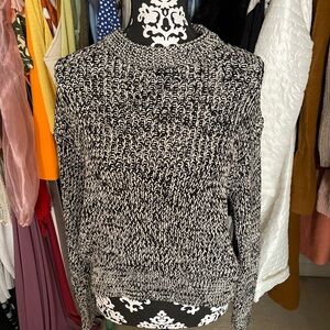 H&M Monochrome Knit Top
